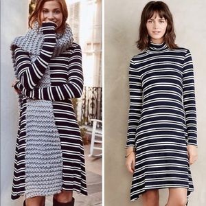 ANTHROPOLOGIE MAEVE Turtleneck Swing Dress Jersey Striped Navy White Medium